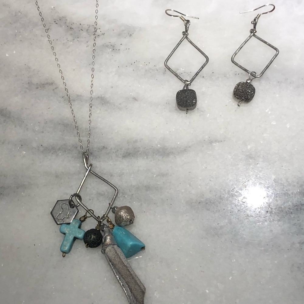 Sseko Designs Short Brave Necklace ONLY